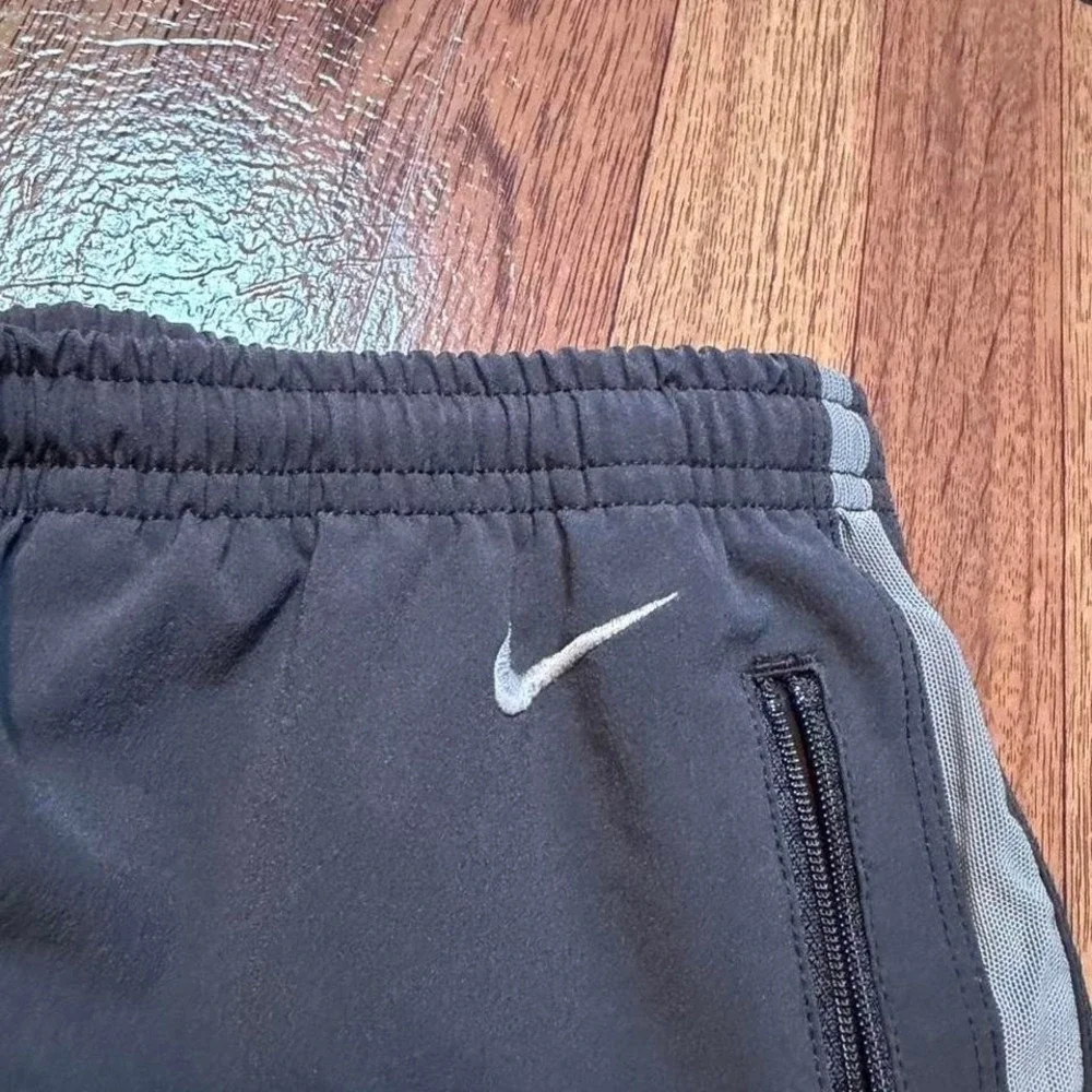 Nike Black Silver Vintage Retro Tech Sportswear Track Pants Large